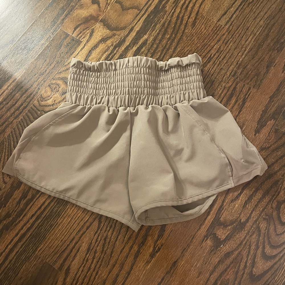 five the label: don’t stop short girls